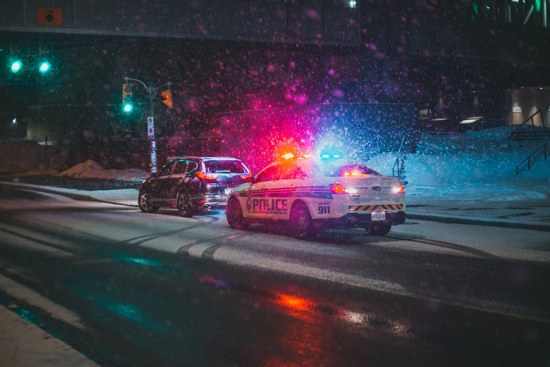 erik mclean V79loOjFOLA unsplash